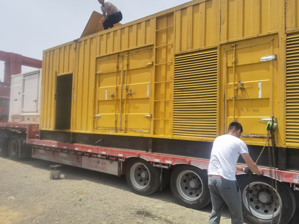 翠屏发电机出租100KW发电机需要什么规格的电缆线？