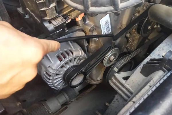 翠屏转速传感器的工作原理是什么？